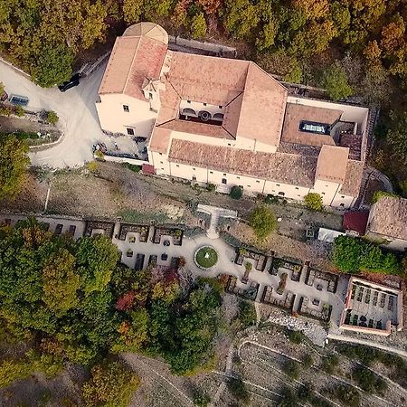 Convento Di San Colombo Hotell Santo Stefano Di Sessanio Exteriör bild