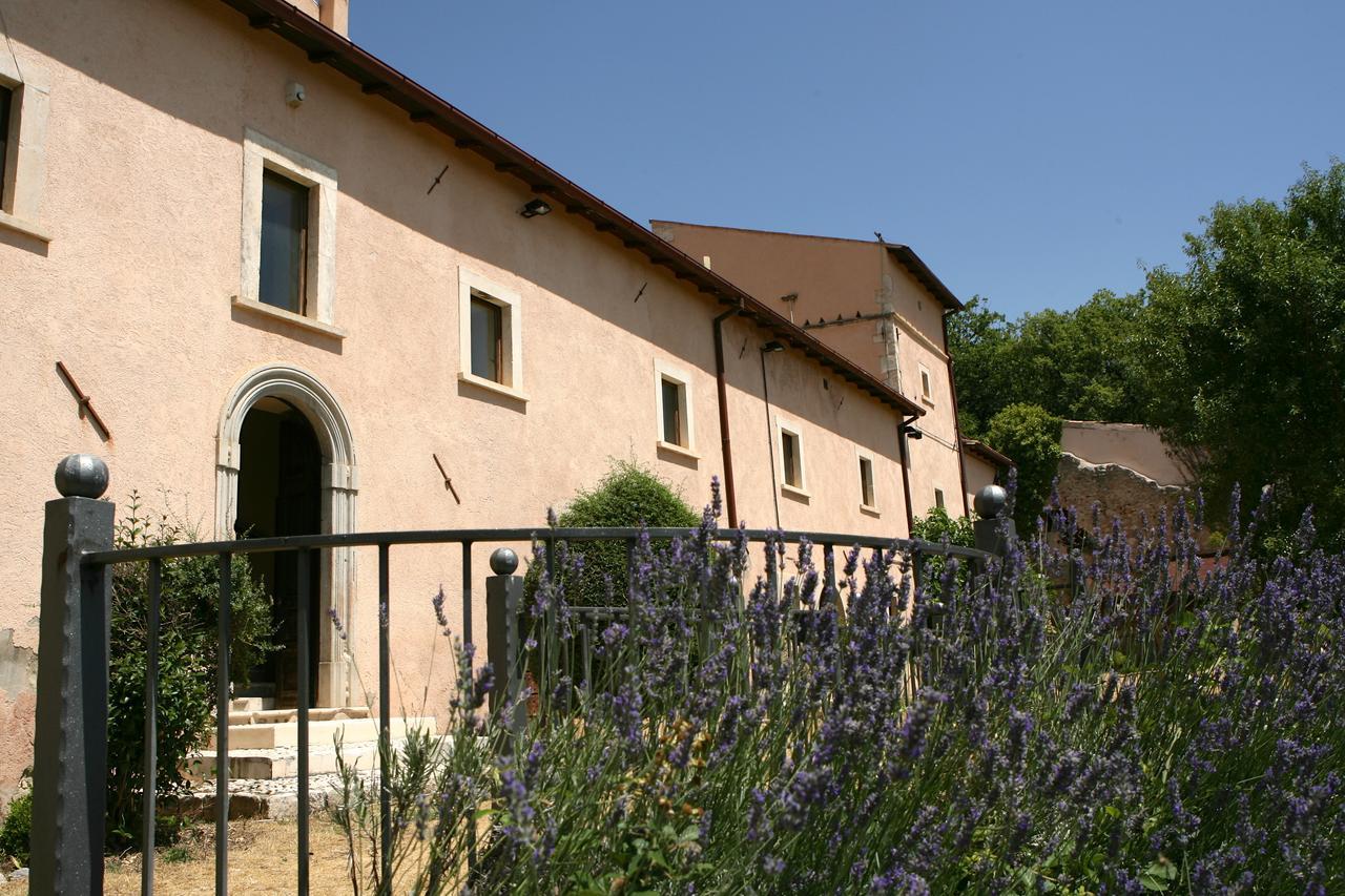 Convento Di San Colombo Hotell Santo Stefano Di Sessanio Exteriör bild