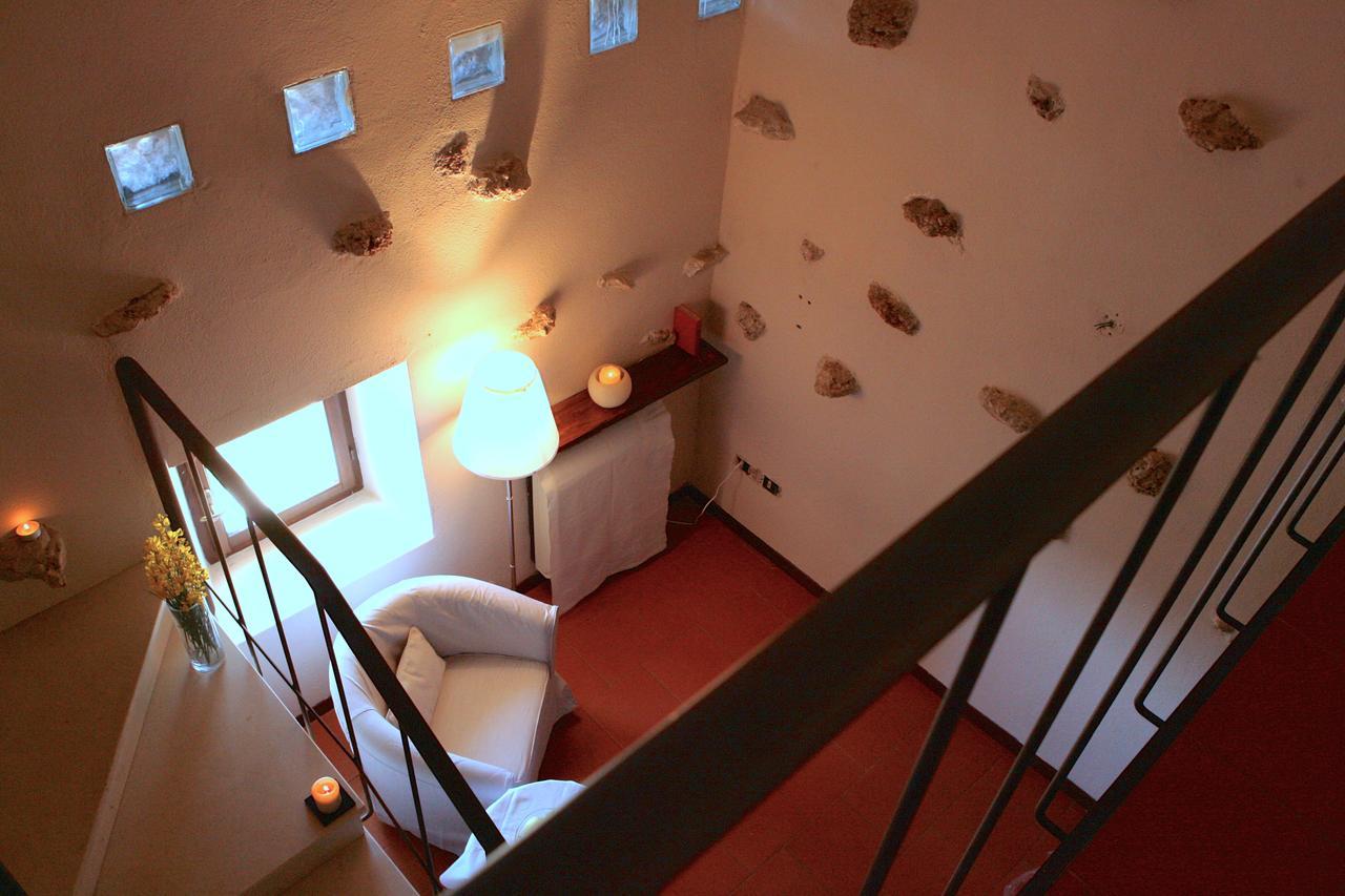 Convento Di San Colombo Hotell Santo Stefano Di Sessanio Exteriör bild