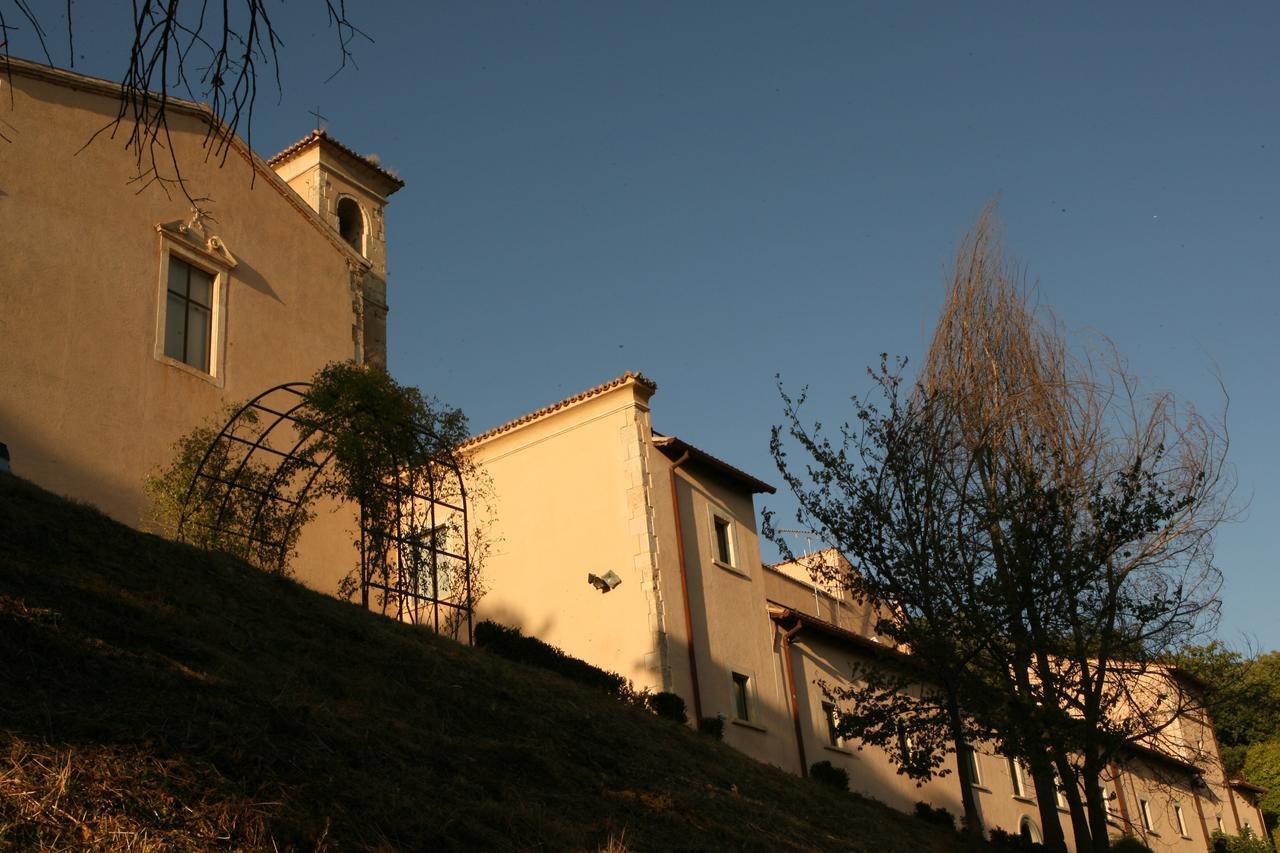 Convento Di San Colombo Hotell Santo Stefano Di Sessanio Exteriör bild